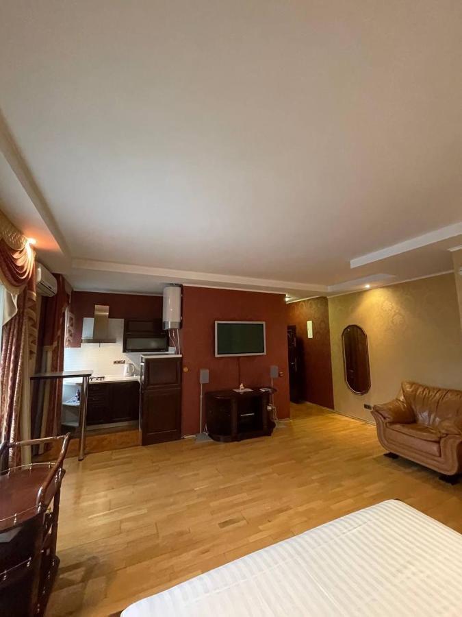 One Bedroom Kreschatik Str 4 키예프 외부 사진